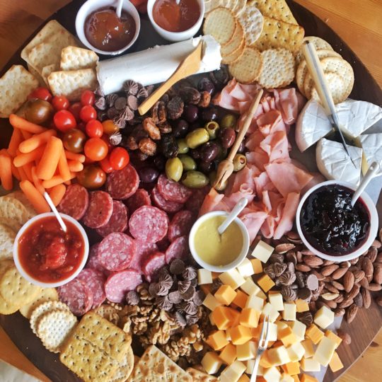 25 Charcuterie Spreads You’ll Drool Over – LuvThat